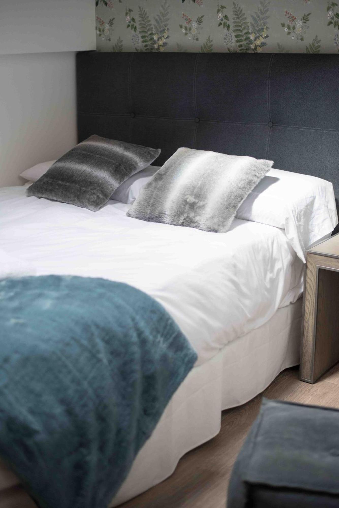 Tuca Del Mont Apartman Benasque Kültér fotó